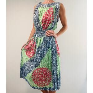 Vintage Boat Neck Midi Dress Hand Tailored in Thailand Floral Print Small JL